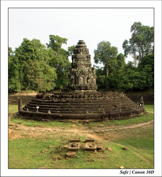 2006 - 07 - Temple angkor - Neak Pean 06